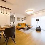 Viva Apartments